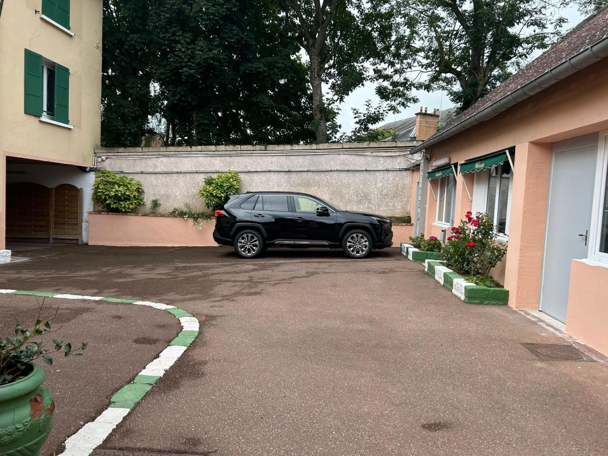 Hotel Saint - Charles Rambouillet Kültér fotó