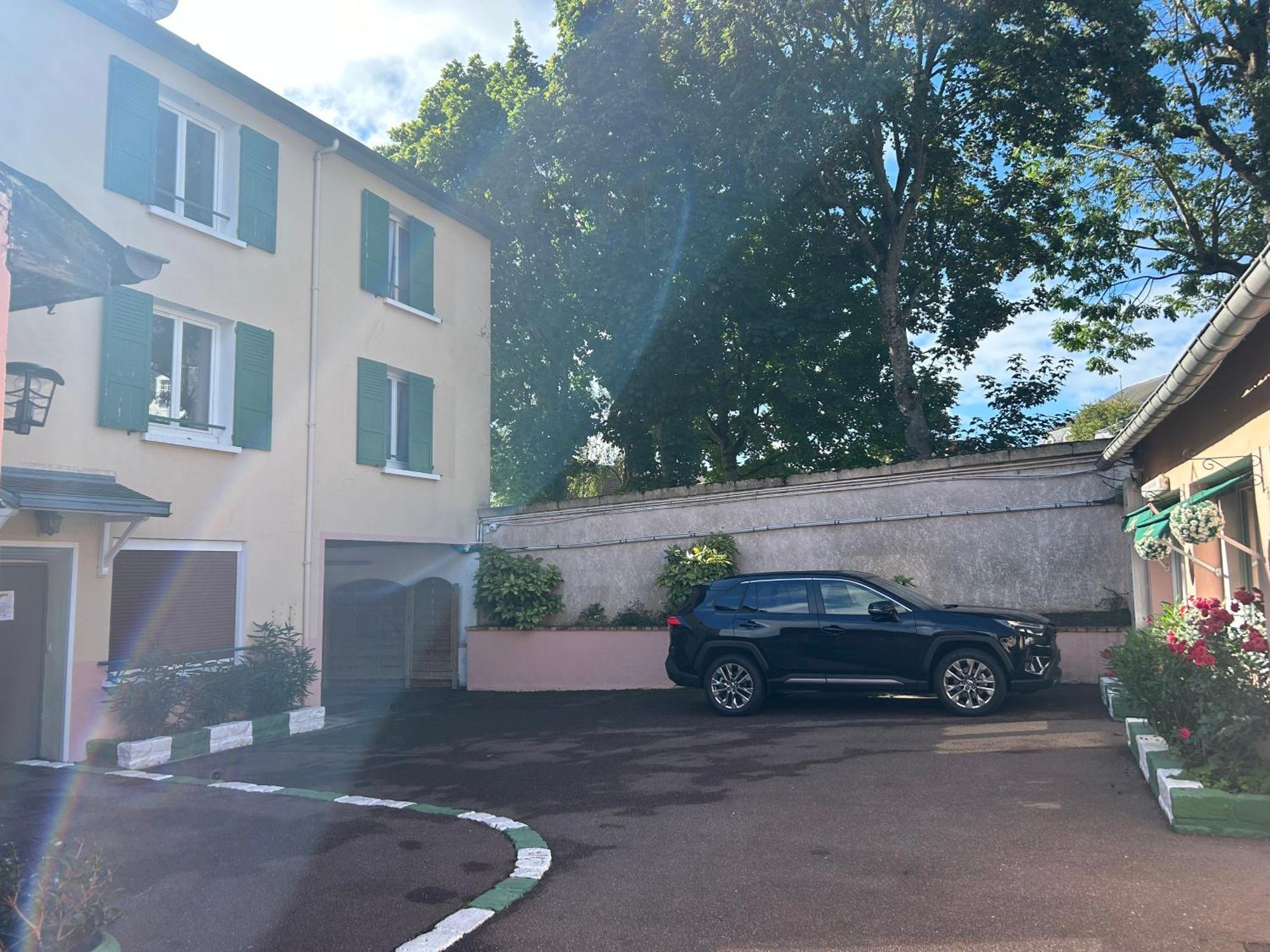 Hotel Saint - Charles Rambouillet Kültér fotó